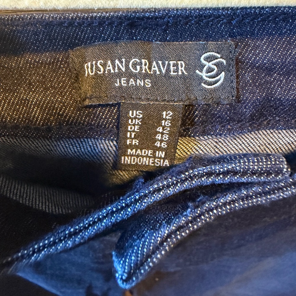 Susan Graver Dark Blue Raw Hem Jeans Size 12 - Picture 2 of 4